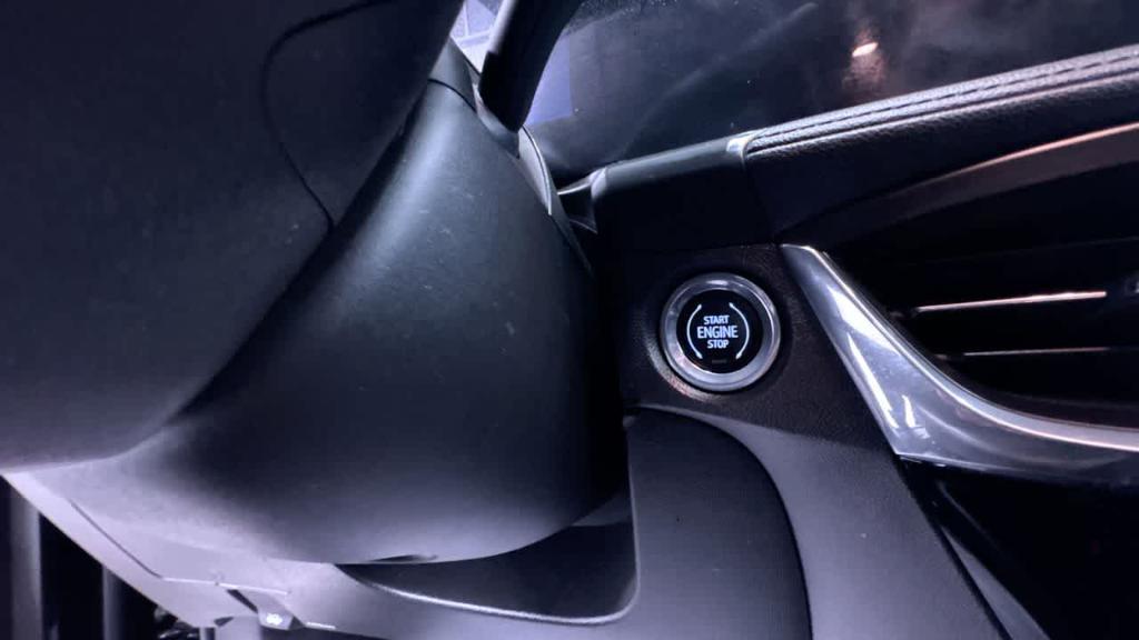 used 2024 Buick Encore GX car, priced at $25,995