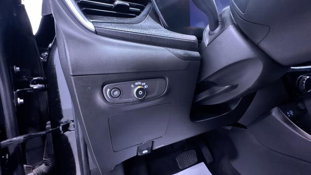 used 2024 Buick Encore GX car, priced at $25,995