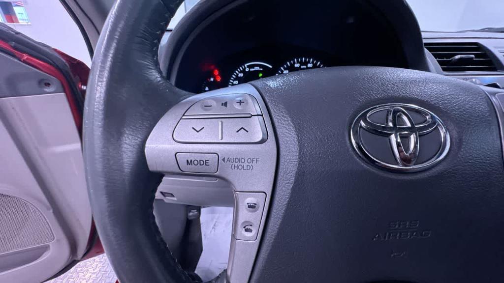 used 2009 Toyota Camry Hybrid car, priced at $8,900