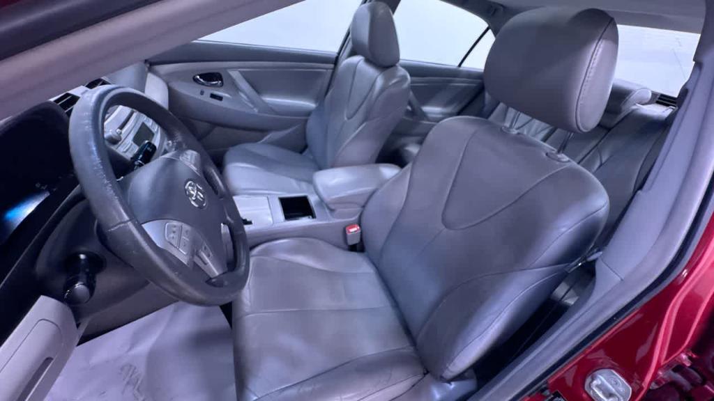 used 2009 Toyota Camry Hybrid car, priced at $8,900