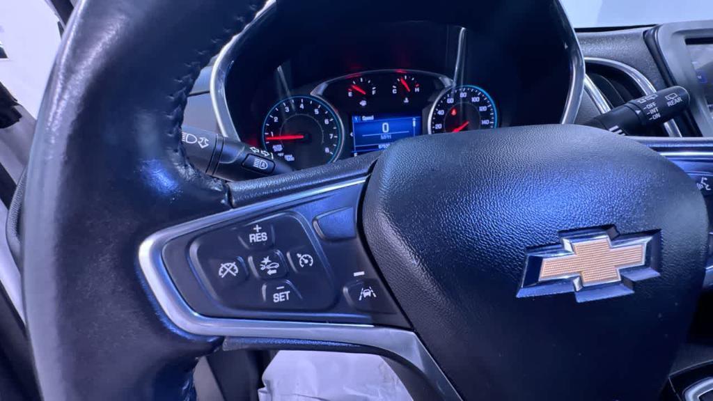 used 2020 Chevrolet Equinox car, priced at $19,895