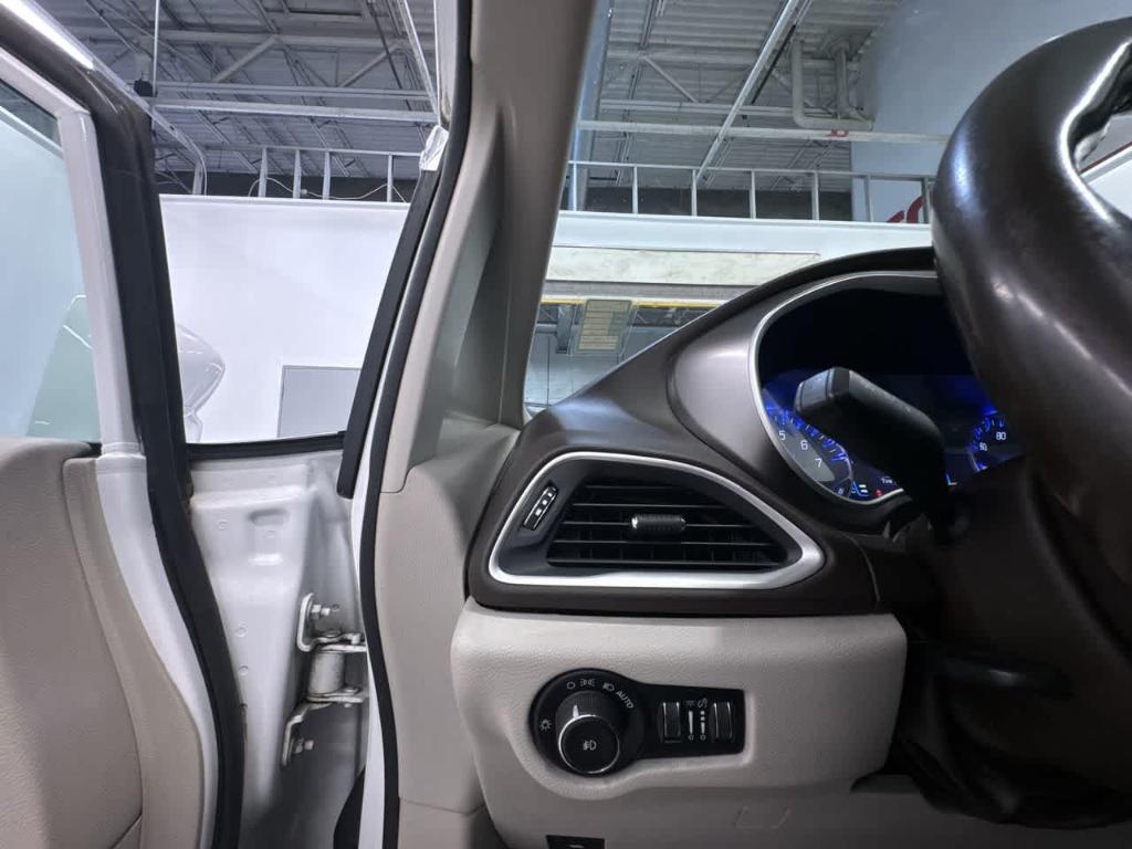 used 2017 Chrysler Pacifica car, priced at $9,871