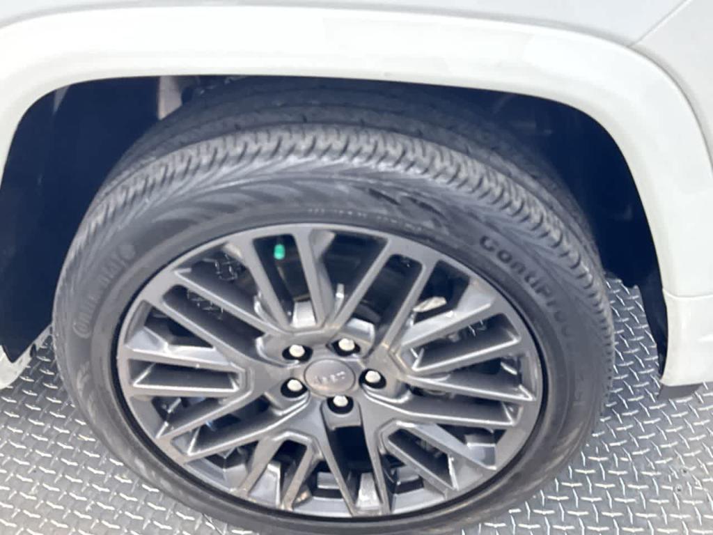 used 2022 Jeep Compass car, priced at $26,252