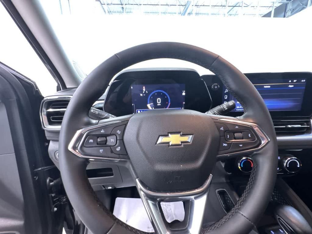 used 2024 Chevrolet TrailBlazer car, priced at $23,035