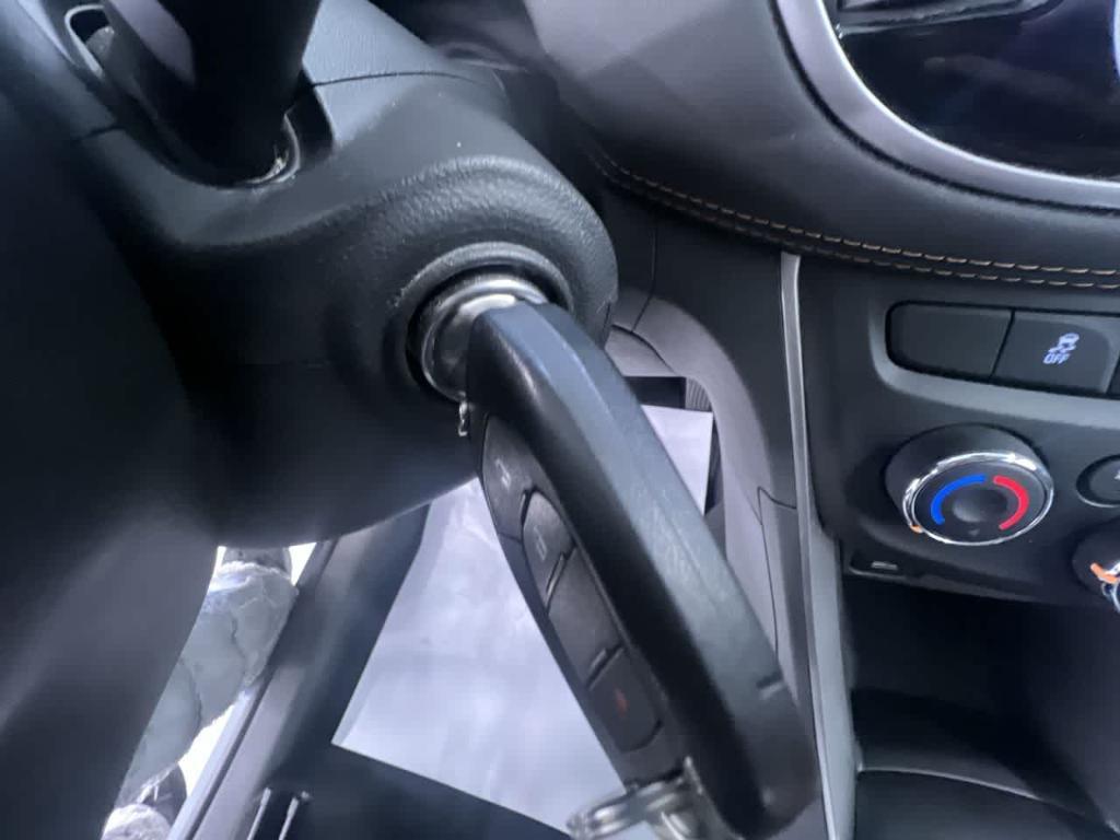 used 2022 Chevrolet Trax car, priced at $19,119