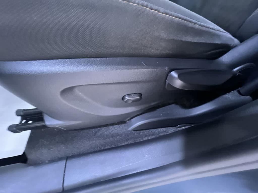 used 2022 Chevrolet Trax car, priced at $19,119