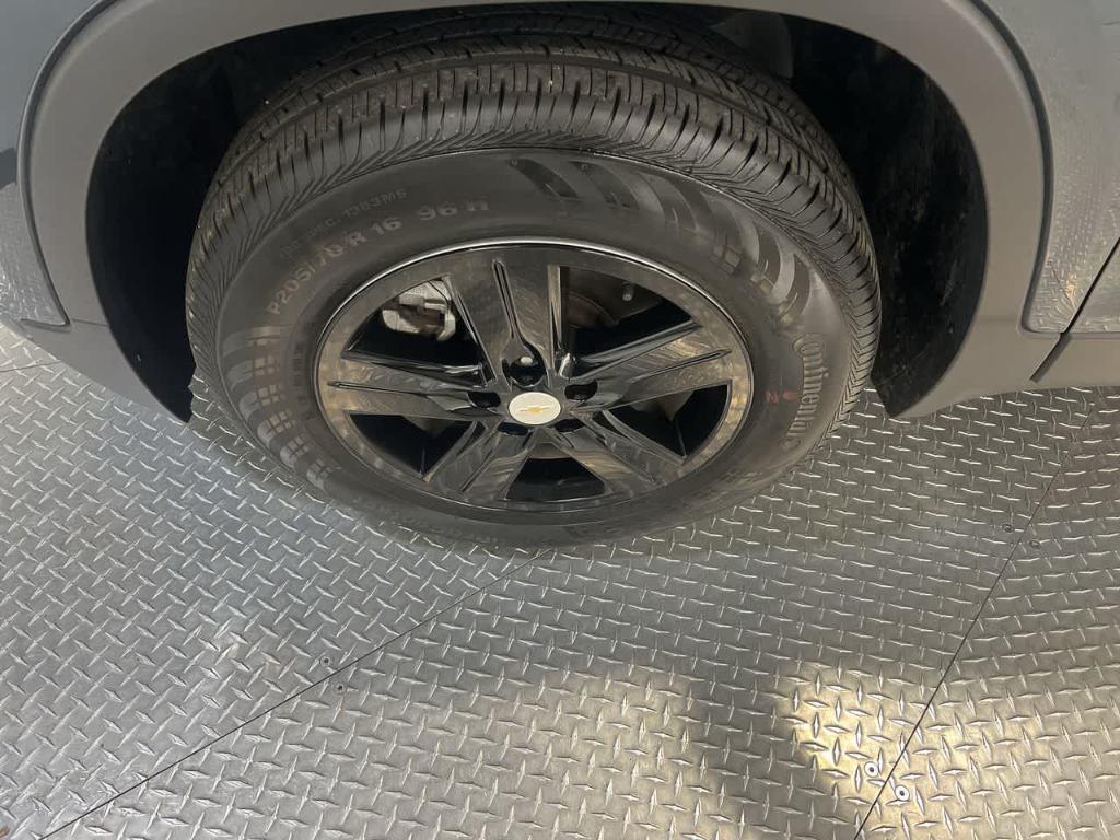 used 2022 Chevrolet Trax car, priced at $19,119