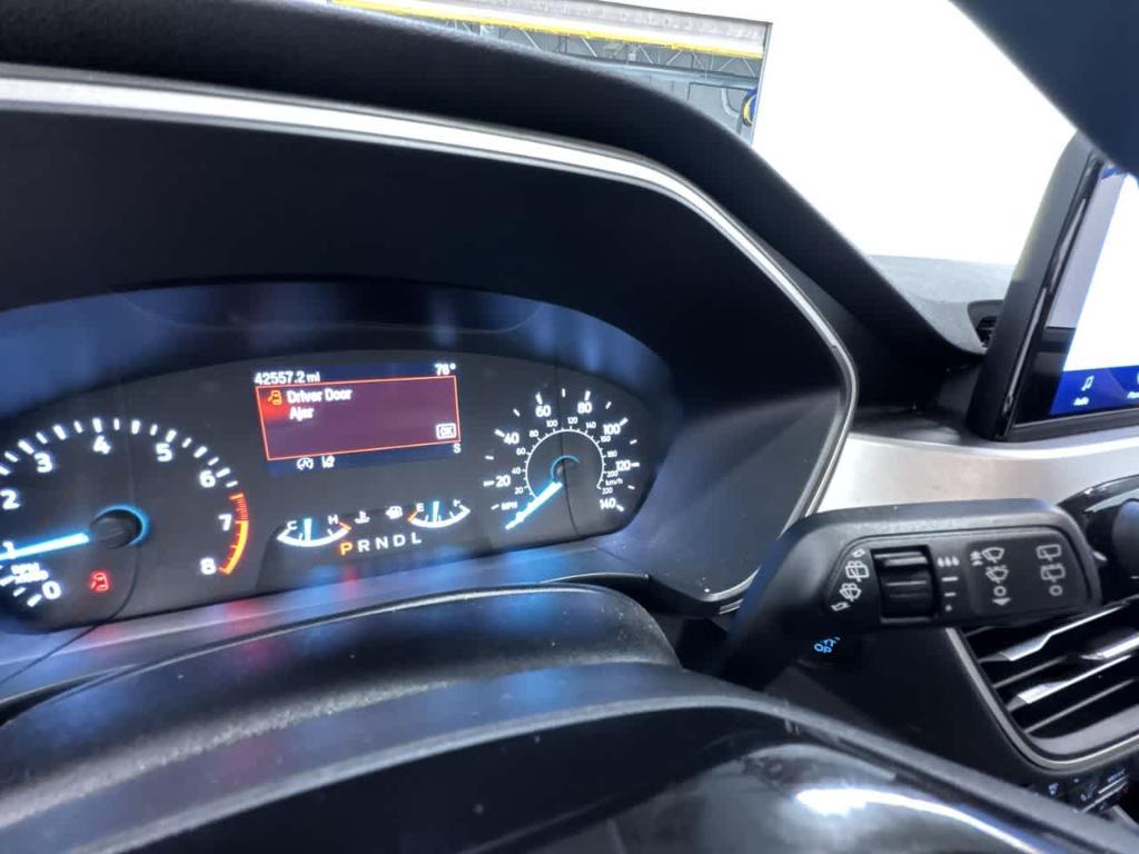 used 2022 Ford Escape car, priced at $22,293