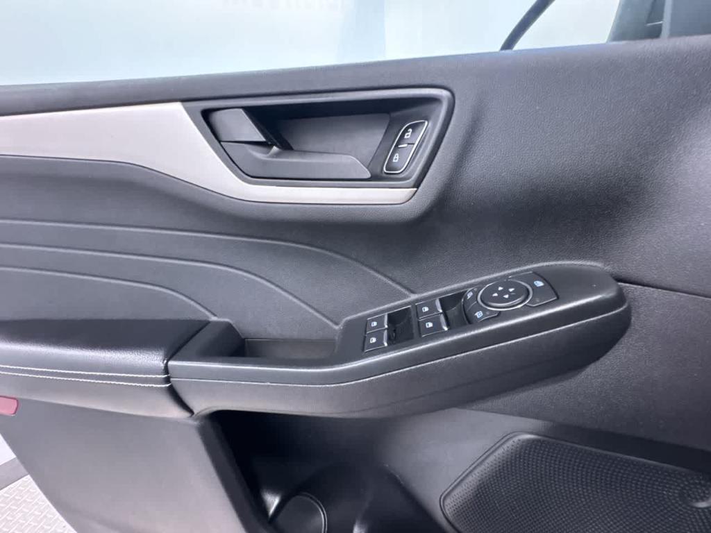 used 2022 Ford Escape car, priced at $22,293