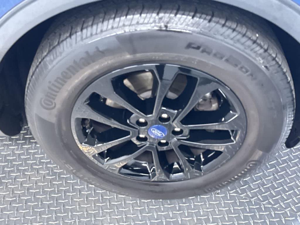used 2022 Ford Escape car, priced at $22,293