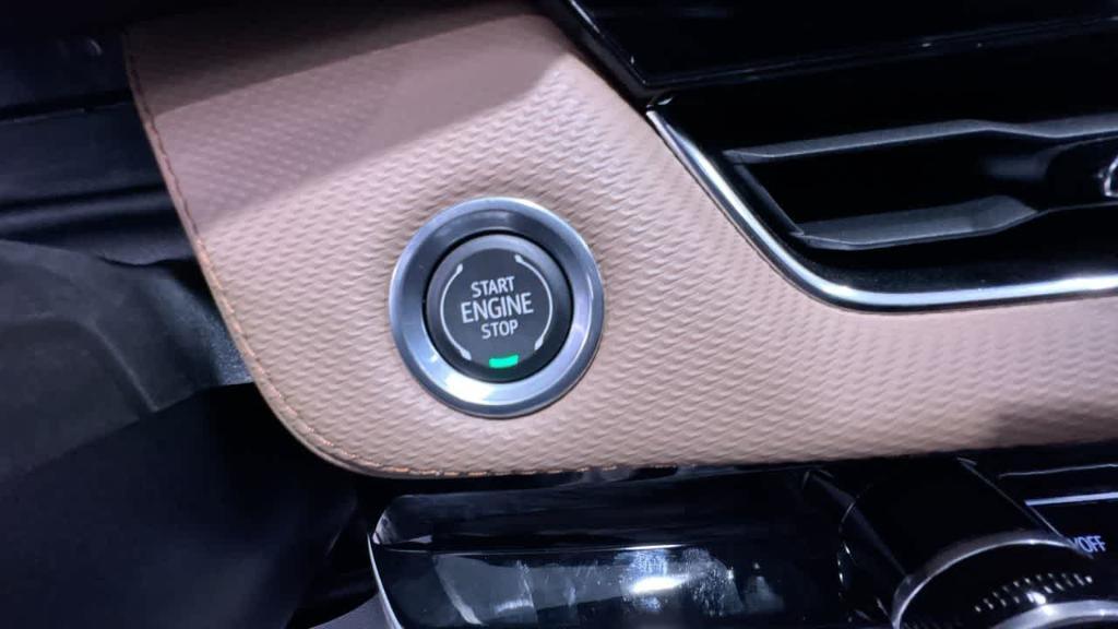 used 2026 Chevrolet Equinox car, priced at $33,994