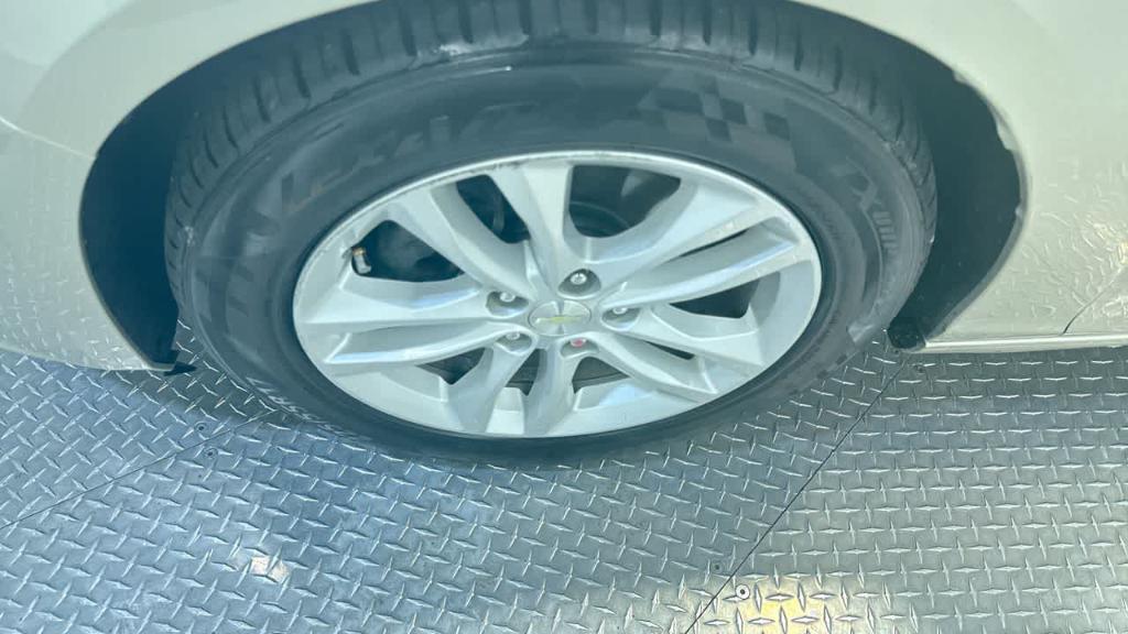 used 2016 Chevrolet Malibu car, priced at $8,875
