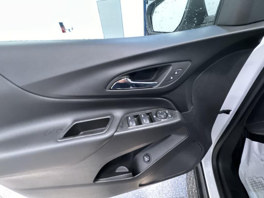 used 2022 Chevrolet Equinox car, priced at $22,366