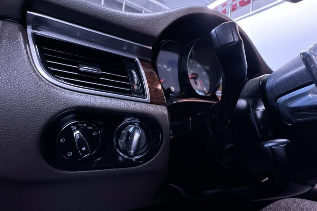 used 2015 Porsche Macan car, priced at $15,995