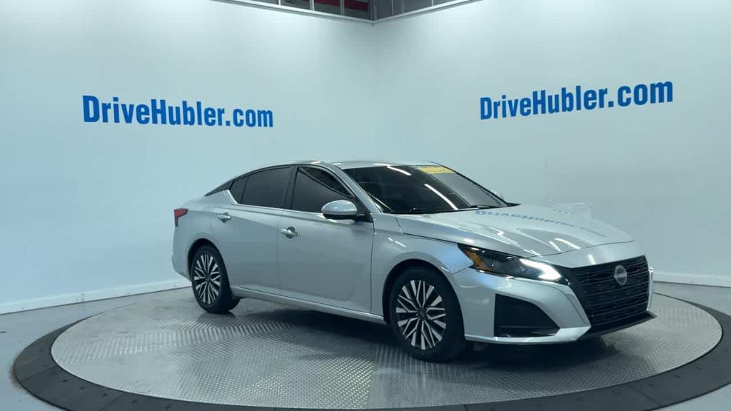 used 2023 Nissan Altima car, priced at $19,994