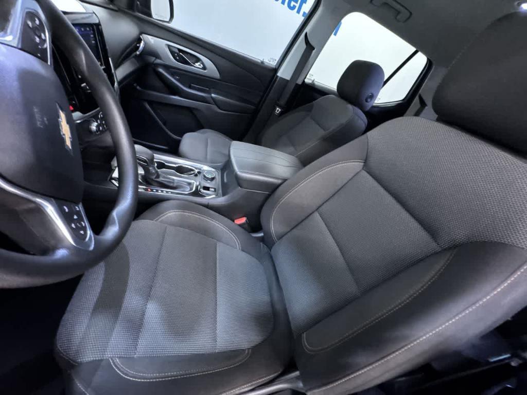 used 2021 Chevrolet Traverse car, priced at $17,175