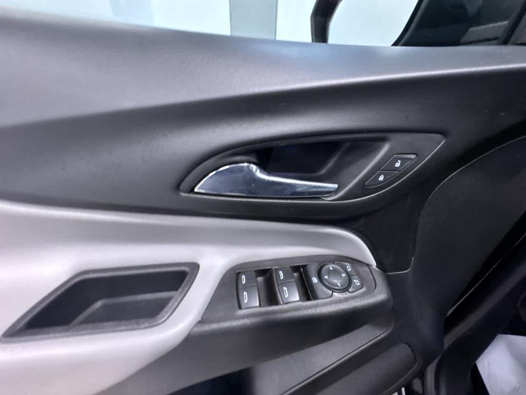 used 2022 Chevrolet Equinox car, priced at $20,495