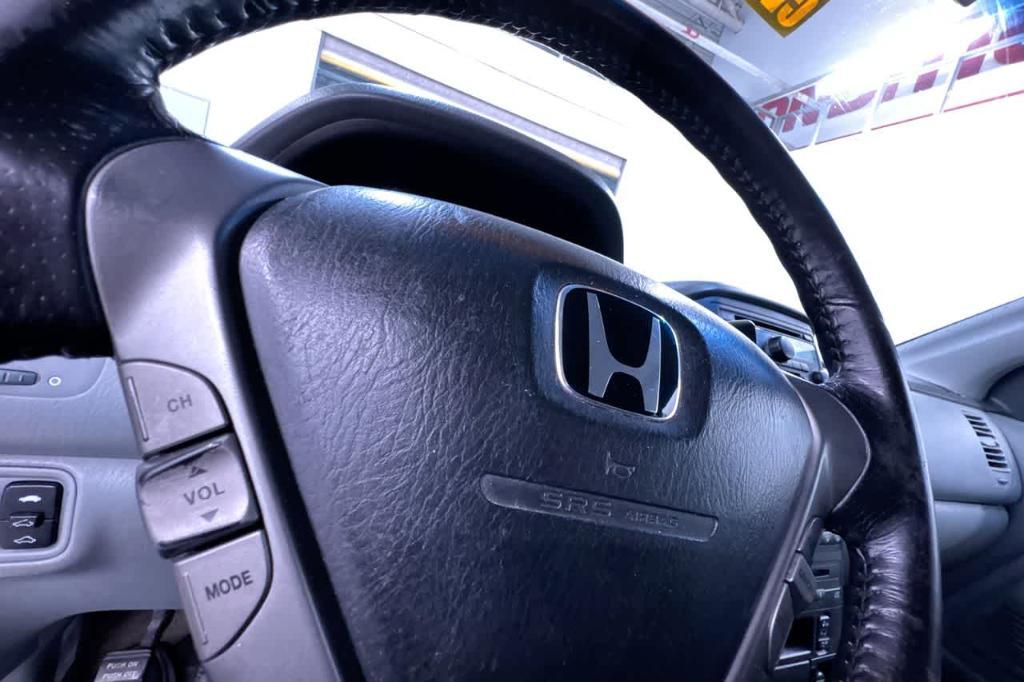 used 2005 Honda Pilot car, priced at $3,975