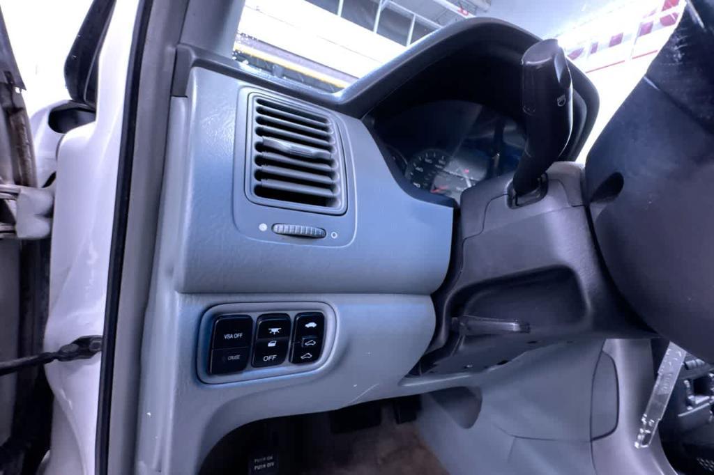 used 2005 Honda Pilot car, priced at $3,975