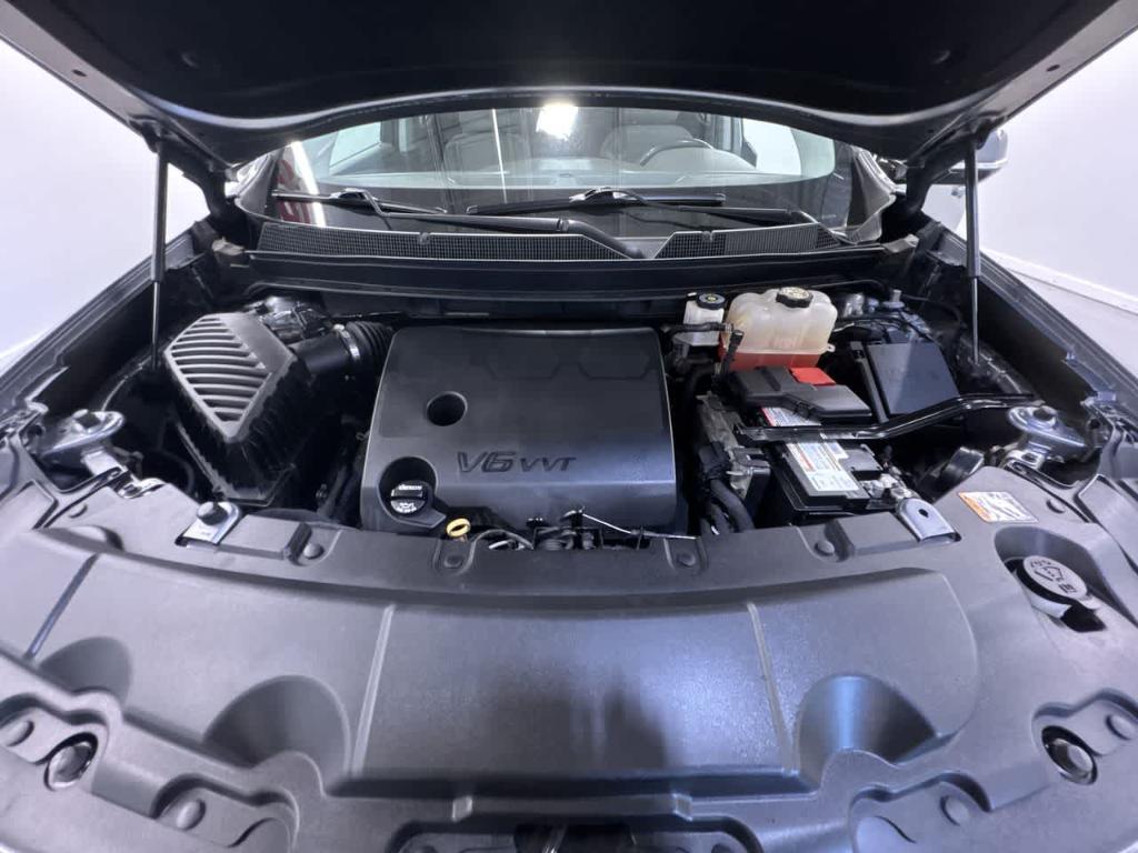 used 2019 Chevrolet Traverse car, priced at $23,517