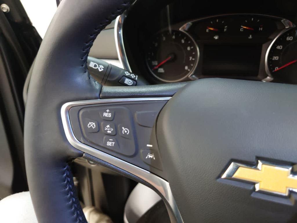 used 2022 Chevrolet Equinox car, priced at $23,370