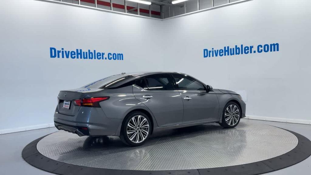 used 2024 Nissan Altima car, priced at $28,995