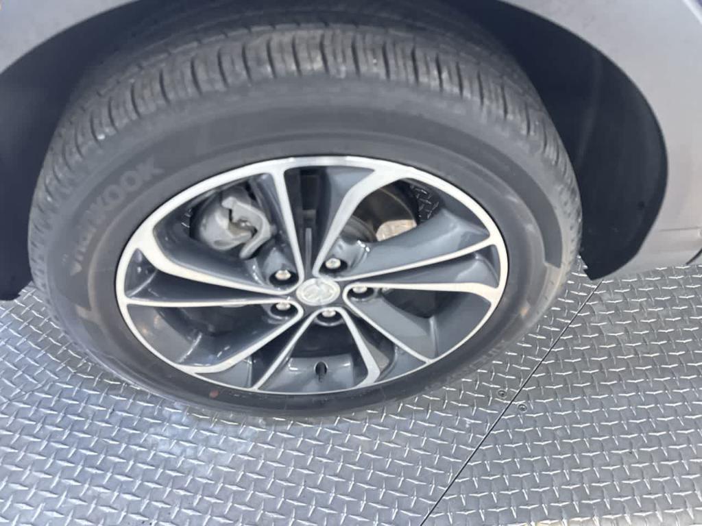 used 2023 Buick Encore GX car, priced at $23,434