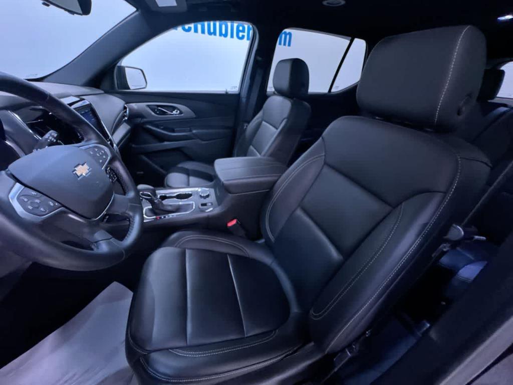 used 2023 Chevrolet Traverse car, priced at $33,199