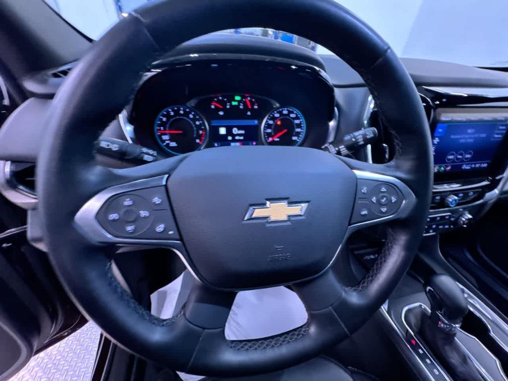 used 2023 Chevrolet Traverse car, priced at $33,199