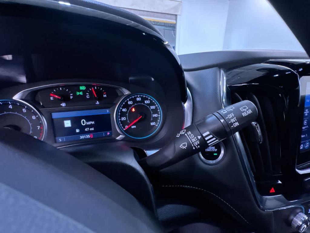 used 2023 Chevrolet Traverse car, priced at $33,199