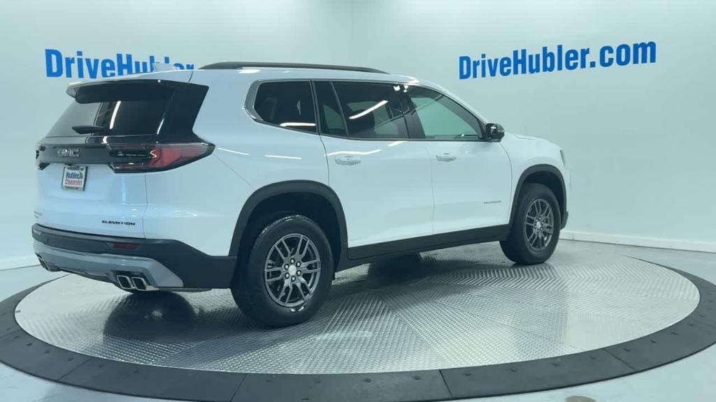used 2025 GMC Acadia car, priced at $38,500