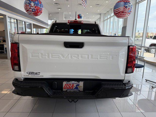 new 2025 Chevrolet Colorado car, priced at $33,595