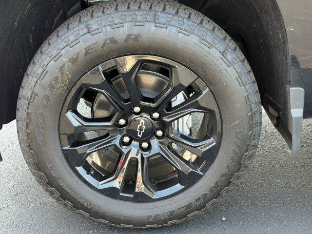 new 2025 Chevrolet Silverado 1500 car, priced at $69,260