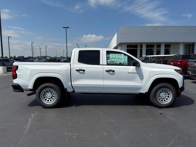 new 2025 Chevrolet Colorado car, priced at $33,635