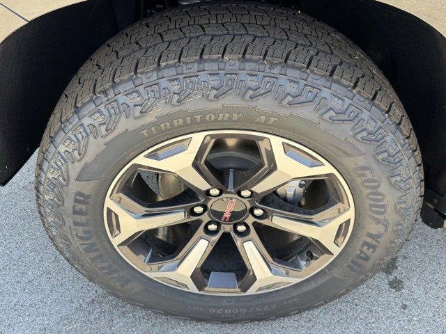 new 2025 GMC Yukon XL car, priced at $104,940