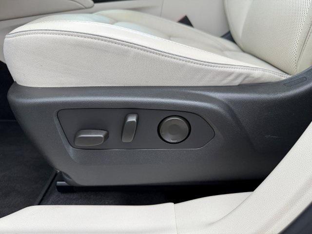 used 2021 Buick Envision car, priced at $22,456