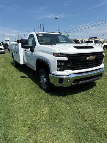 new 2024 Chevrolet Silverado 3500 car, priced at $51,648