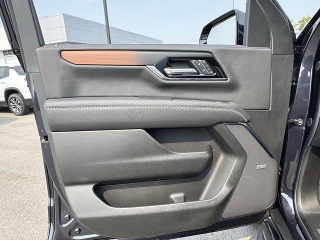 new 2025 GMC Yukon XL car, priced at $89,315