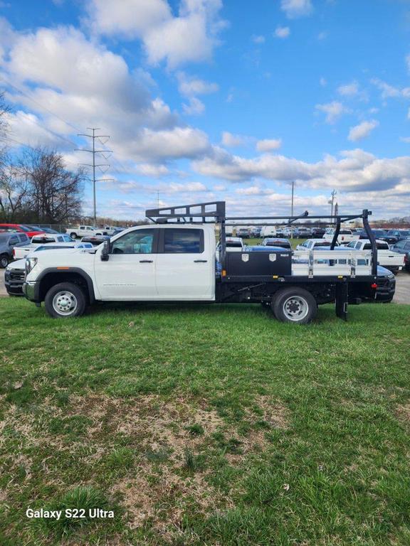 new 2025 GMC Sierra 3500 car, priced at $57,718