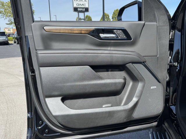 new 2026 Chevrolet Tahoe car, priced at $95,675