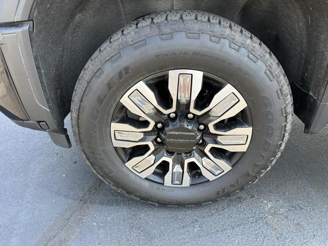 used 2024 GMC Sierra 2500 car, priced at $71,693