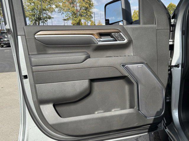 new 2025 Chevrolet Silverado 3500 car, priced at $91,640