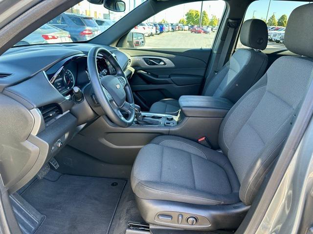 used 2023 Chevrolet Traverse car, priced at $32,564