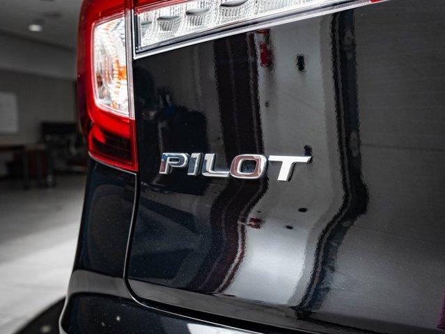 used 2021 Honda Pilot car, priced at $35,298