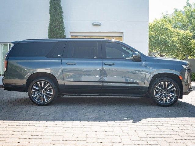 used 2021 Cadillac Escalade ESV car, priced at $66,298