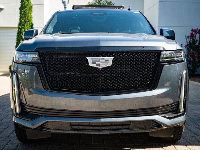 used 2021 Cadillac Escalade ESV car, priced at $66,298