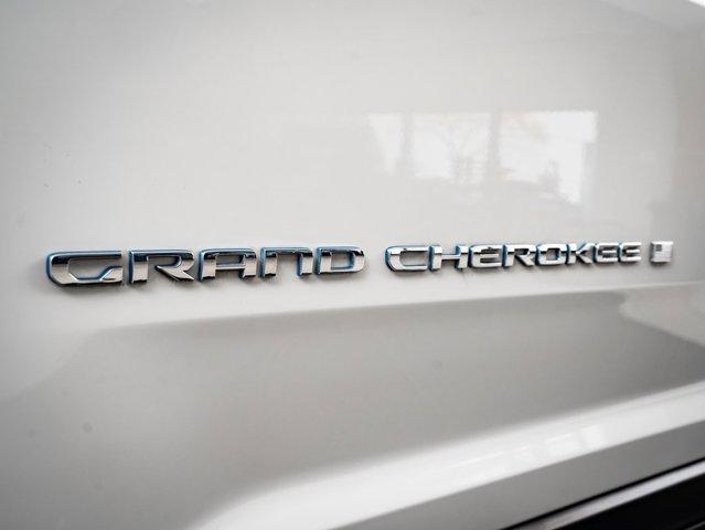 used 2022 Jeep Grand Cherokee car, priced at $32,798
