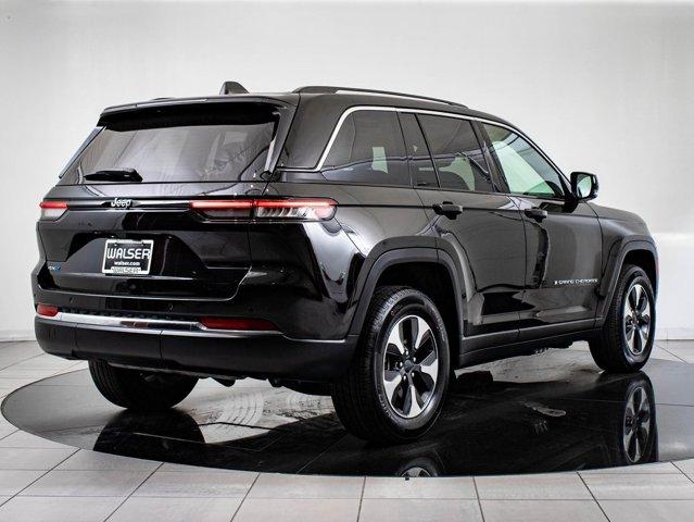 used 2024 Jeep Grand Cherokee car, priced at $33,598