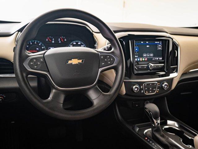 used 2023 Chevrolet Traverse car, priced at $24,698