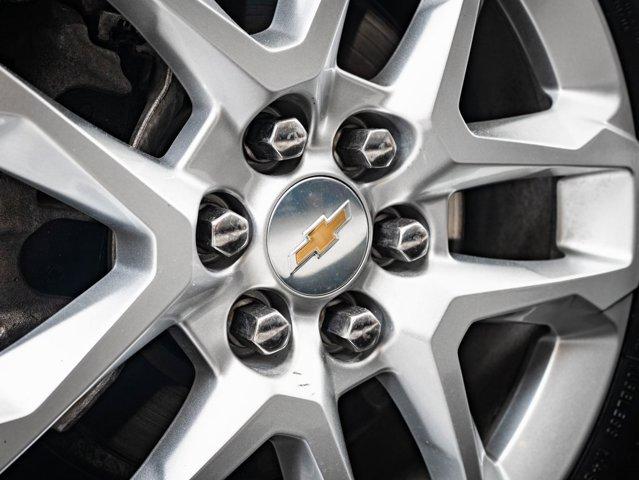 used 2023 Chevrolet Traverse car, priced at $24,698